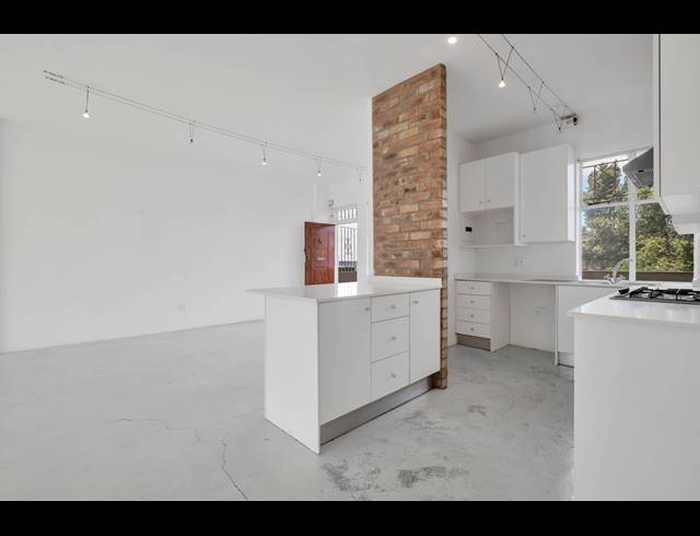 3 BEDROOM APARTMENT FOR SALE IN ILLOVO